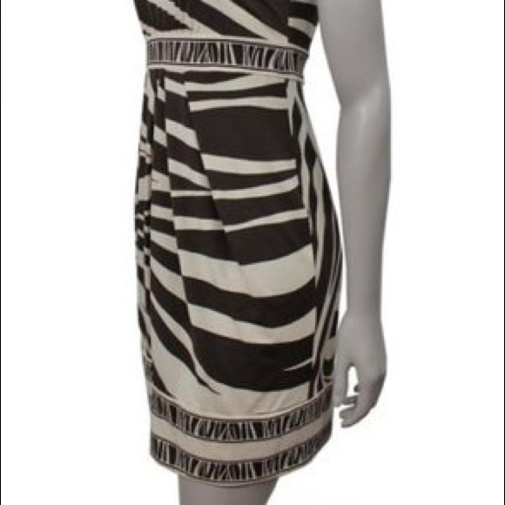BCBGMaxAzria - Picture 3 of 7